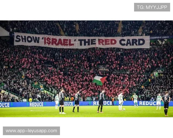 球迷组织公开声援主帅，舆论场成为比赛外战线