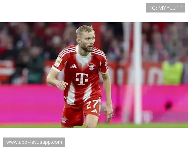 拜仁中后场传控稳定无误，拜仁中后卫组合