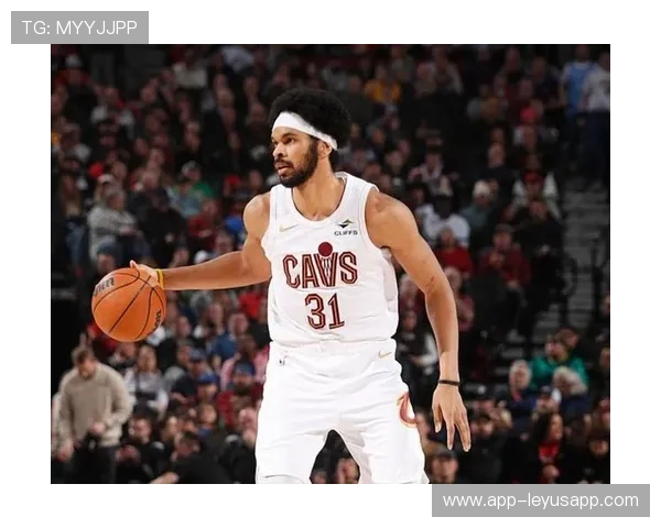 阿伦10投8中高效输出创骑士中锋新纪录